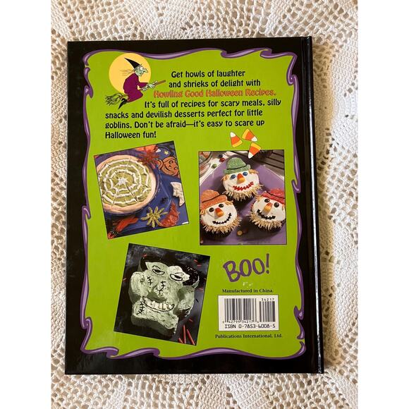 2000 Howling Good Halloween Recipes Cookbook by Publications International Ltd - Picture 4 of 4